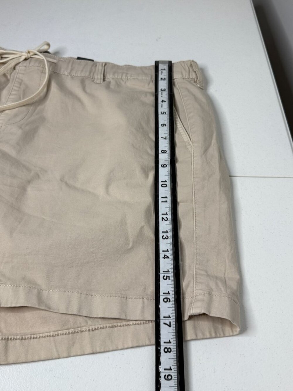 NWT Torrid Weekend Shorts Size 3 Beige Mid Rise Drawstring Plus Size - Picture 5 of 10